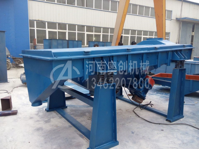 砂糖顆粒分級專用直線振動篩電機(jī)的安裝結(jié)構(gòu)介紹