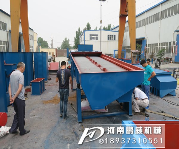 直線振動(dòng)篩拉網(wǎng)式篩網(wǎng)安裝的好處有那些？