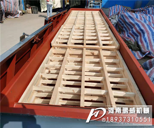 直線振動篩使用木質(zhì)網(wǎng)架有哪些優(yōu)勢您知道嗎？